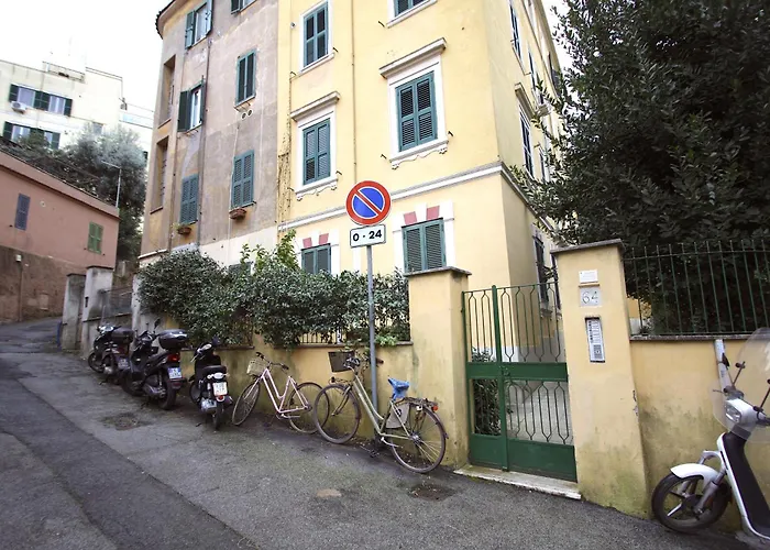 Apartament Sara House